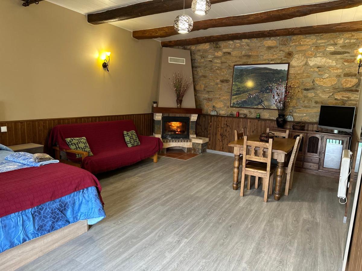 Hotel Rural El Lagar De Las Medulas Orellan Екстер'єр фото