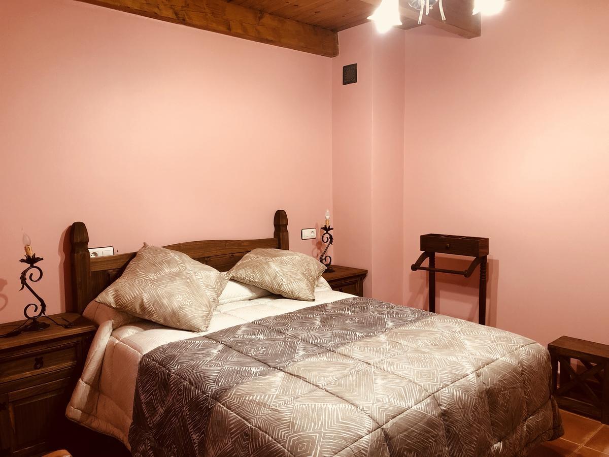 Hotel Rural El Lagar De Las Medulas Orellan Екстер'єр фото