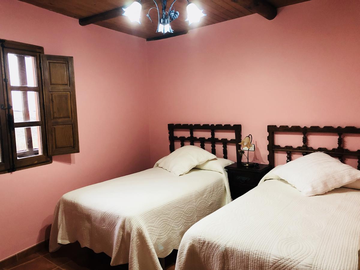 Hotel Rural El Lagar De Las Medulas Orellan Екстер'єр фото